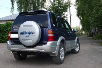 2000 Suzuki Escudo Photos