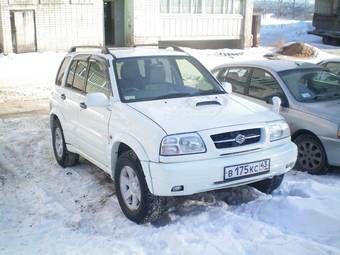 2000 Suzuki Escudo Pictures