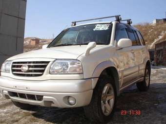 2001 Suzuki Escudo Images