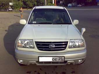 2001 Suzuki Escudo Photos