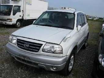 2001 Suzuki Escudo Pictures