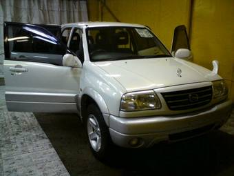 2001 Suzuki Escudo Pictures