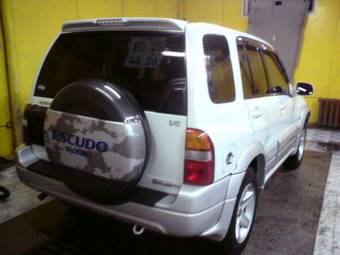 2001 Suzuki Escudo Pictures