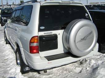 2001 Suzuki Escudo Pictures