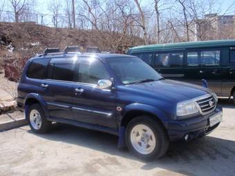 2001 Suzuki Escudo Pictures