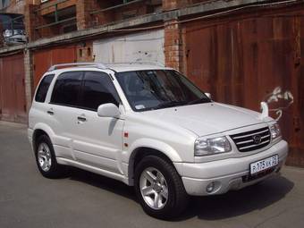 2001 Suzuki Escudo Photos