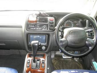 2001 Suzuki Escudo Photos