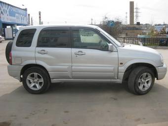 2001 Suzuki Escudo Photos