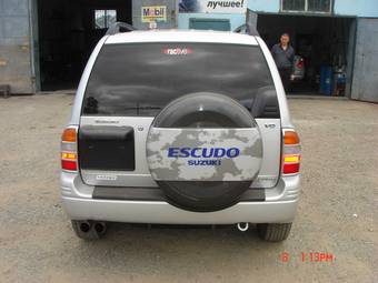 2001 Suzuki Escudo Pictures