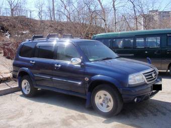 2001 Suzuki Escudo Photos