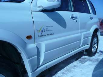 2002 Suzuki Escudo Photos