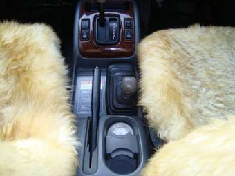2002 Suzuki Escudo Pics