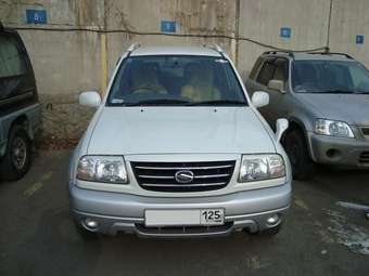 2002 Suzuki Escudo Pictures