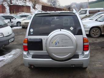 2002 Suzuki Escudo Wallpapers