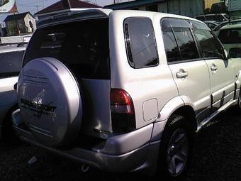2002 Suzuki Escudo Photos