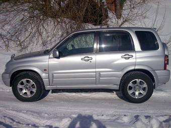 2002 Suzuki Escudo Photos