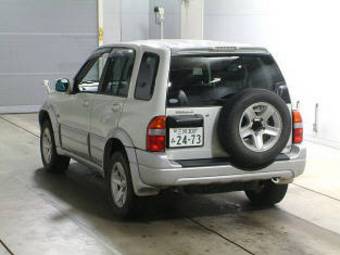 2002 Suzuki Escudo Photos