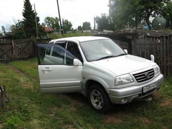 2002 Suzuki Escudo Pictures