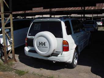 2002 Suzuki Escudo Pictures