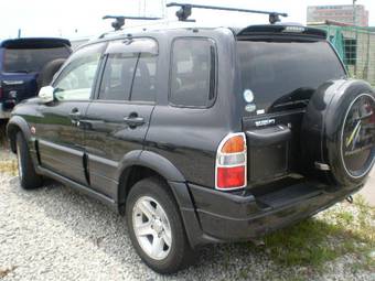 2002 Suzuki Escudo Photos