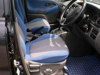 2002 Suzuki Escudo Pictures