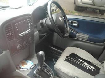 2002 Suzuki Escudo Pictures