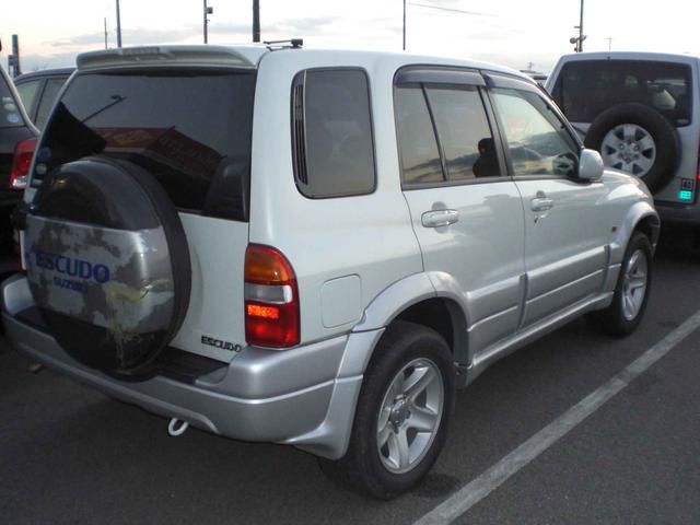 2003 Suzuki Escudo