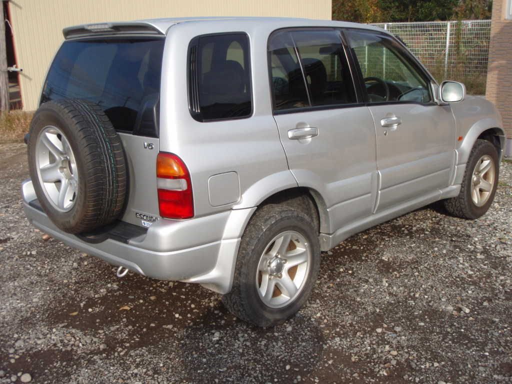 2003 Suzuki Escudo