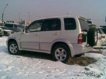 2003 Suzuki Escudo Pictures