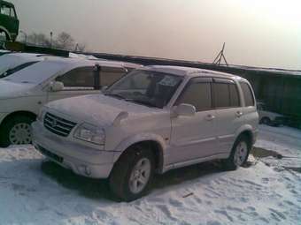2003 Suzuki Escudo Photos