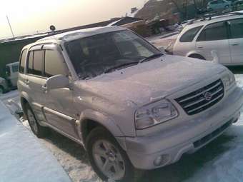 2003 Suzuki Escudo Pictures