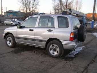2003 Suzuki Escudo Photos