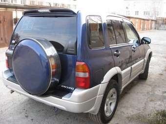 2003 Suzuki Escudo Photos