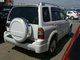 2003 Suzuki Escudo Photos