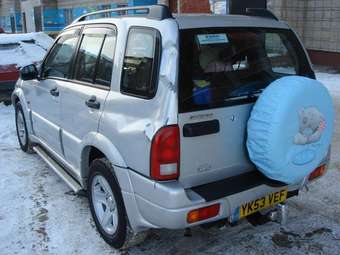 2003 Suzuki Escudo Pictures