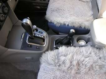 2003 Suzuki Escudo Pictures