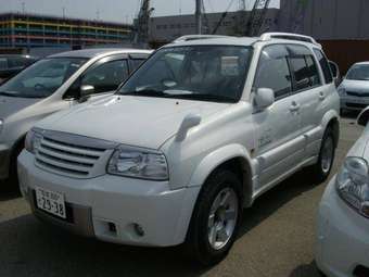 2003 Suzuki Escudo Photos