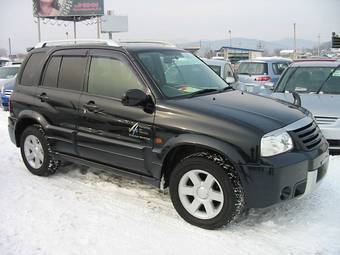 2003 Suzuki Escudo Photos