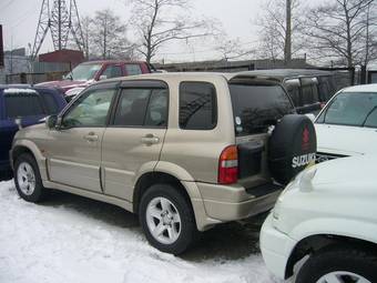 2003 Suzuki Escudo Photos