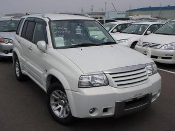 2003 Suzuki Escudo Pictures