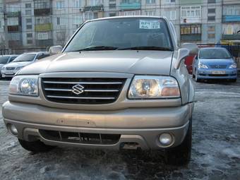 2003 Suzuki Escudo Pictures