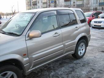 2003 Suzuki Escudo Photos