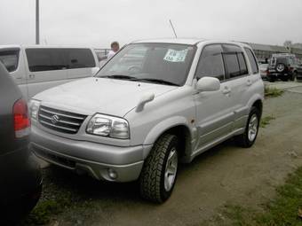 2003 Suzuki Escudo Photos