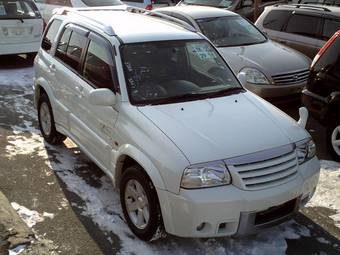 2003 Suzuki Escudo Pictures