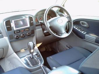 2003 Suzuki Escudo Photos