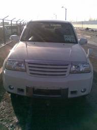 2003 Suzuki Escudo Photos
