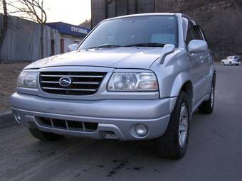 2003 Suzuki Escudo Pictures