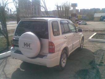 2003 Suzuki Escudo Photos