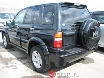 2003 Suzuki Escudo Pictures