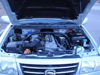2003 Suzuki Escudo Photos
